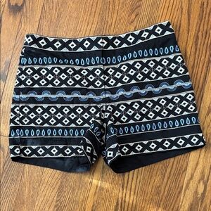 White House Black Market embroidered 5” inch shorts size 10